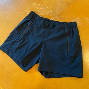 Columbia PFG Women’s Black Shorts Sz Small 5”